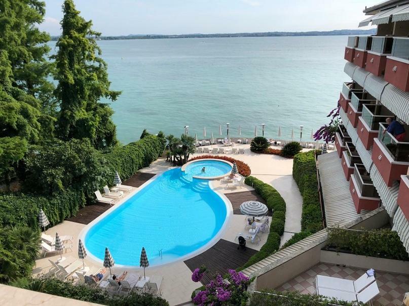 Hotel Continental Wellness & Spa Sirmione Exterior foto