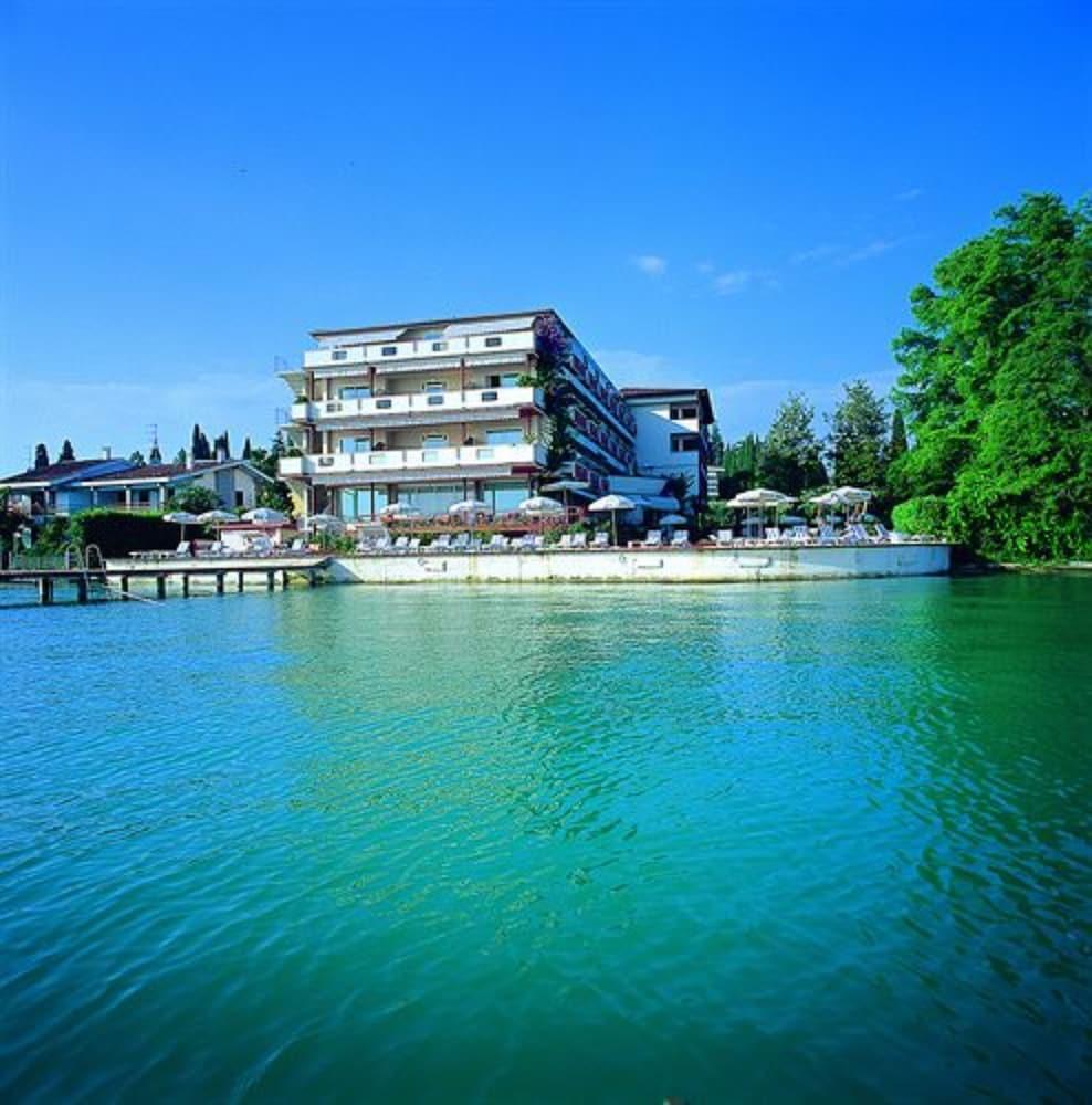 Hotel Continental Wellness & Spa Sirmione Exterior foto